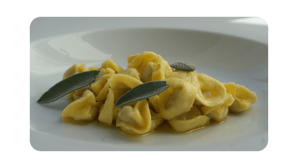 #151 – Cappelletti, beurre & sauge
