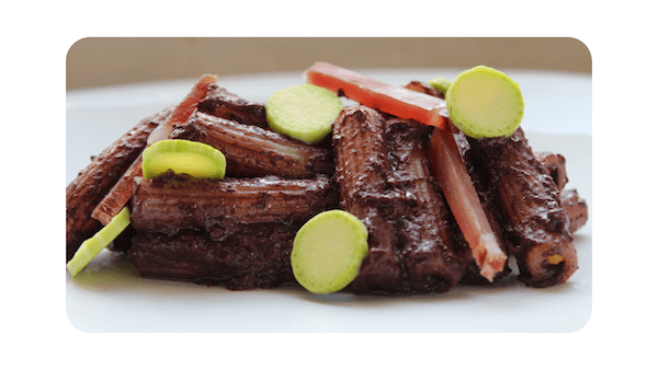 #193 – Maccheroni, courgettes, pesto d’olives noires, coppa