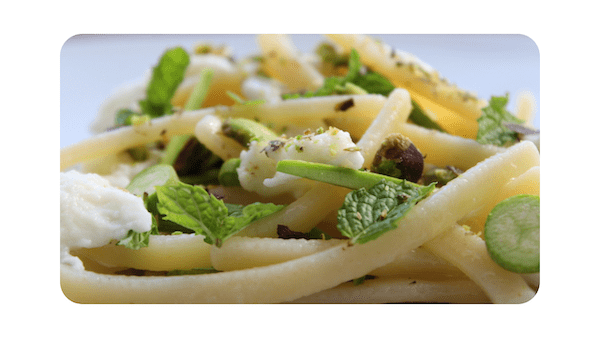 #196 – Scialatielli, courgettes, mozzarella, pistaches & menthe