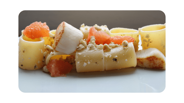 #234 – Mezzi paccheri, saint-jacques, agrumes, crème pignons-origan
