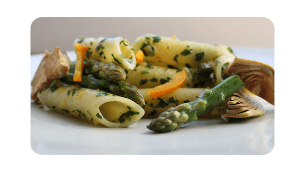 #242 – Penne, asperges, artichauts, pesto de persil, oranges amères